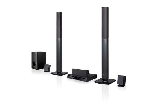 LG 1000W DVD Home Theater – 2 Tall Boy Speakers – LHD647 Bluetooth